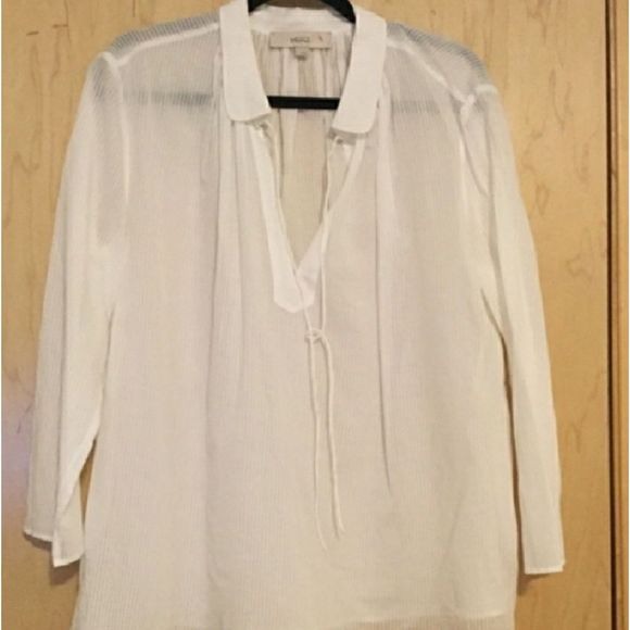 Plait Split Neck blouse - Picture 2 of 8